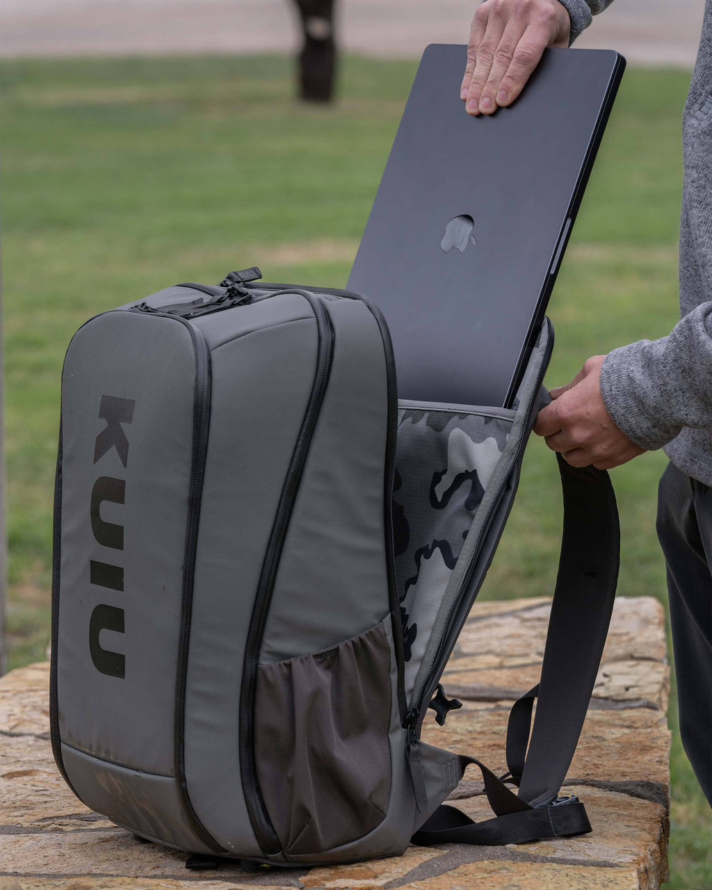 Waypoint Travel Backpack | Gunmetal