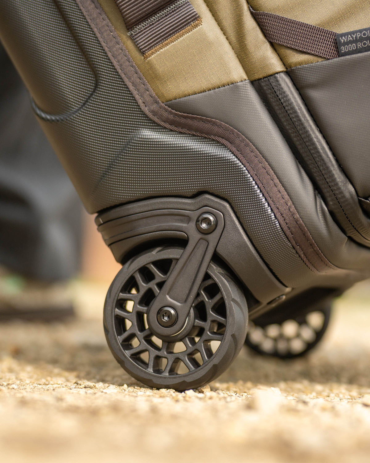 Waypoint 3000 Carry-On Roller | Bourbon