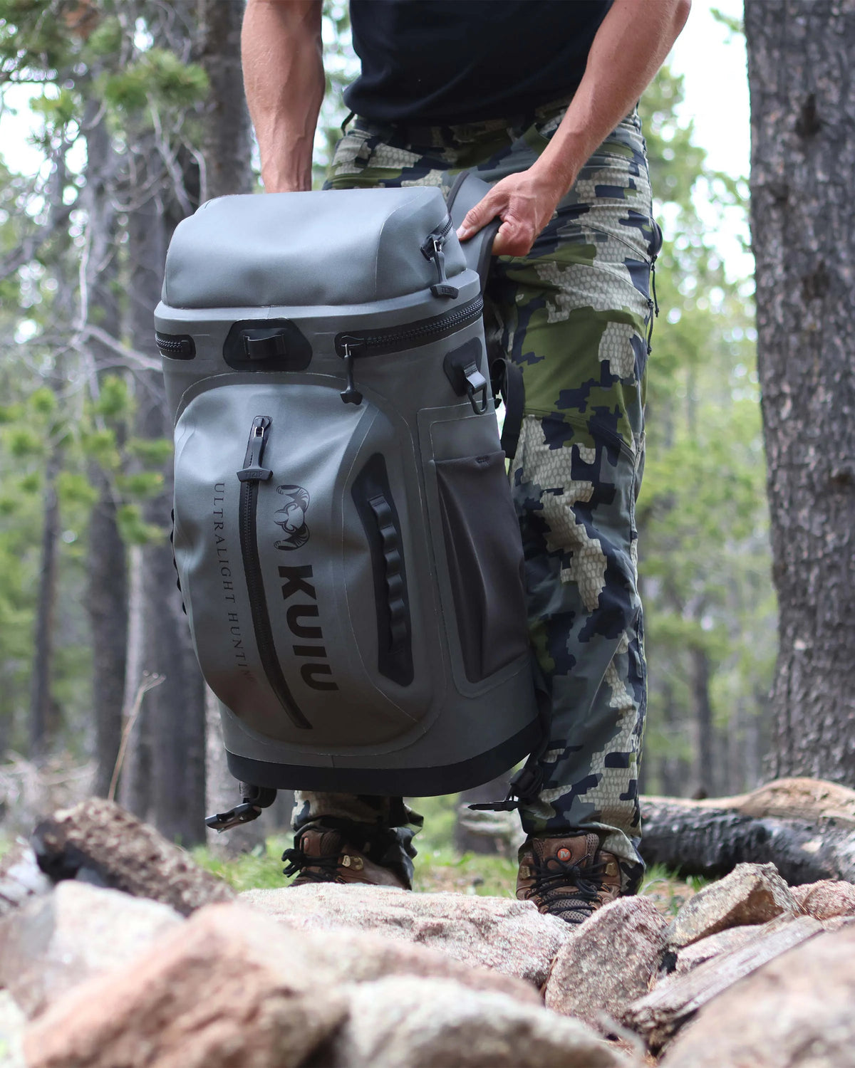 Kodiak 2000 Cooler Backpack | Coyote Brown