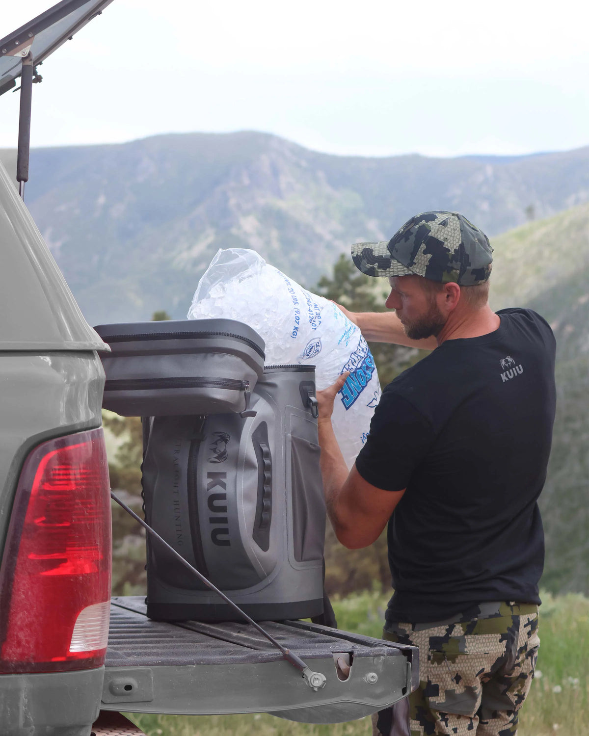 Kodiak 2000 Cooler Backpack | Coyote Brown